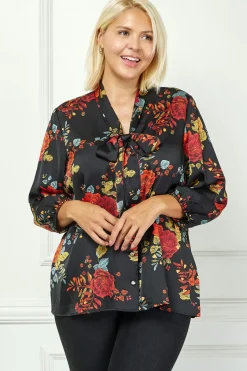 3/4 Cuff Sleeve Tie Neck Button Blouse in Black - Plus