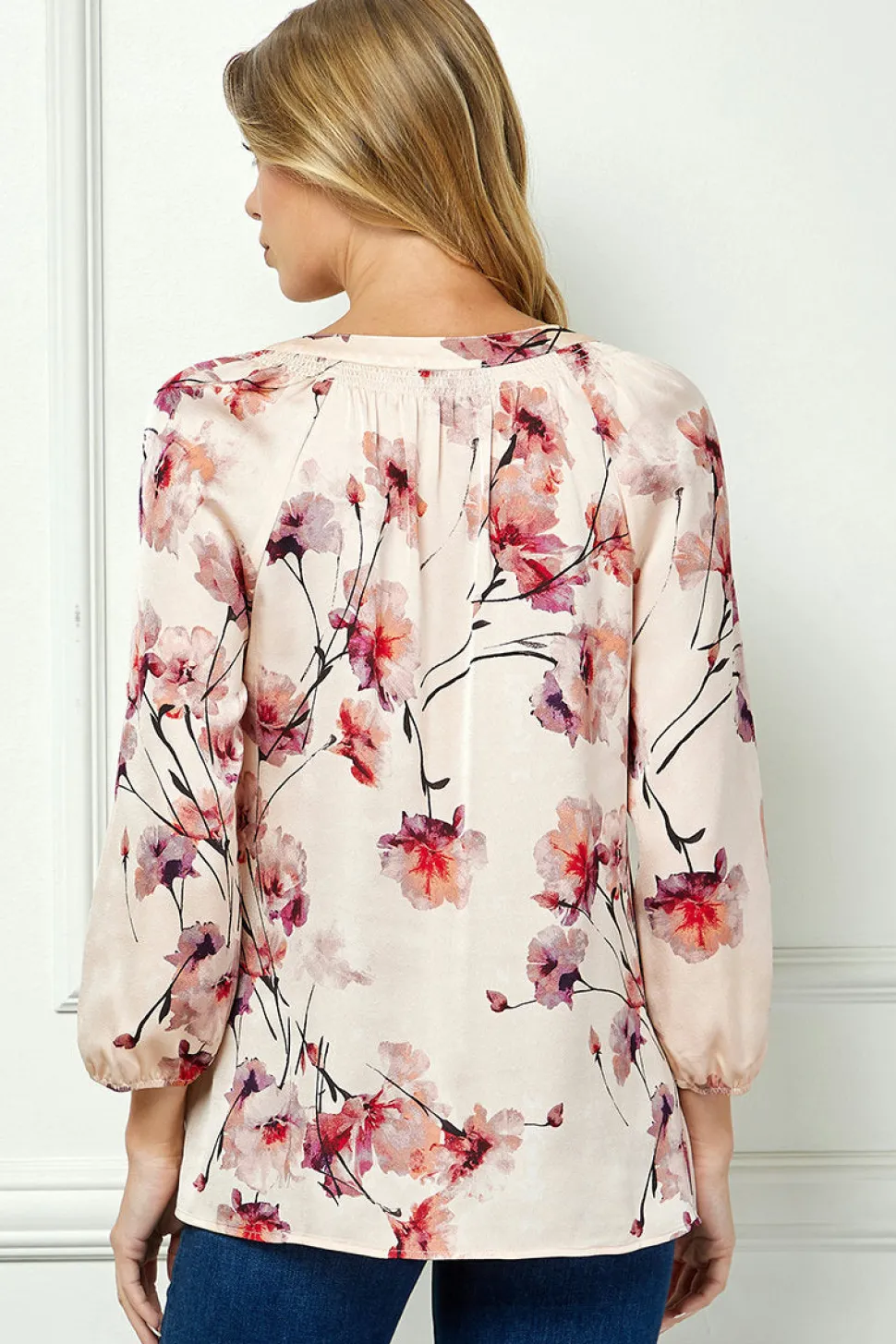 3/4 Elastic Cuff Sleeve Mandarin Collar Popover Blouse in Pink
