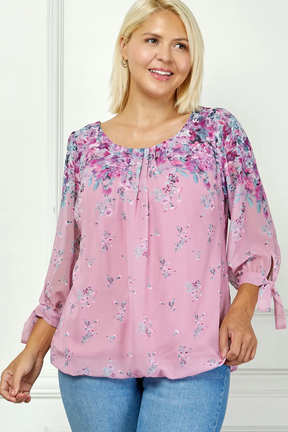 3/4 Tie Sleeve Pleat Neck Bubble Blouse in Pink - Plus