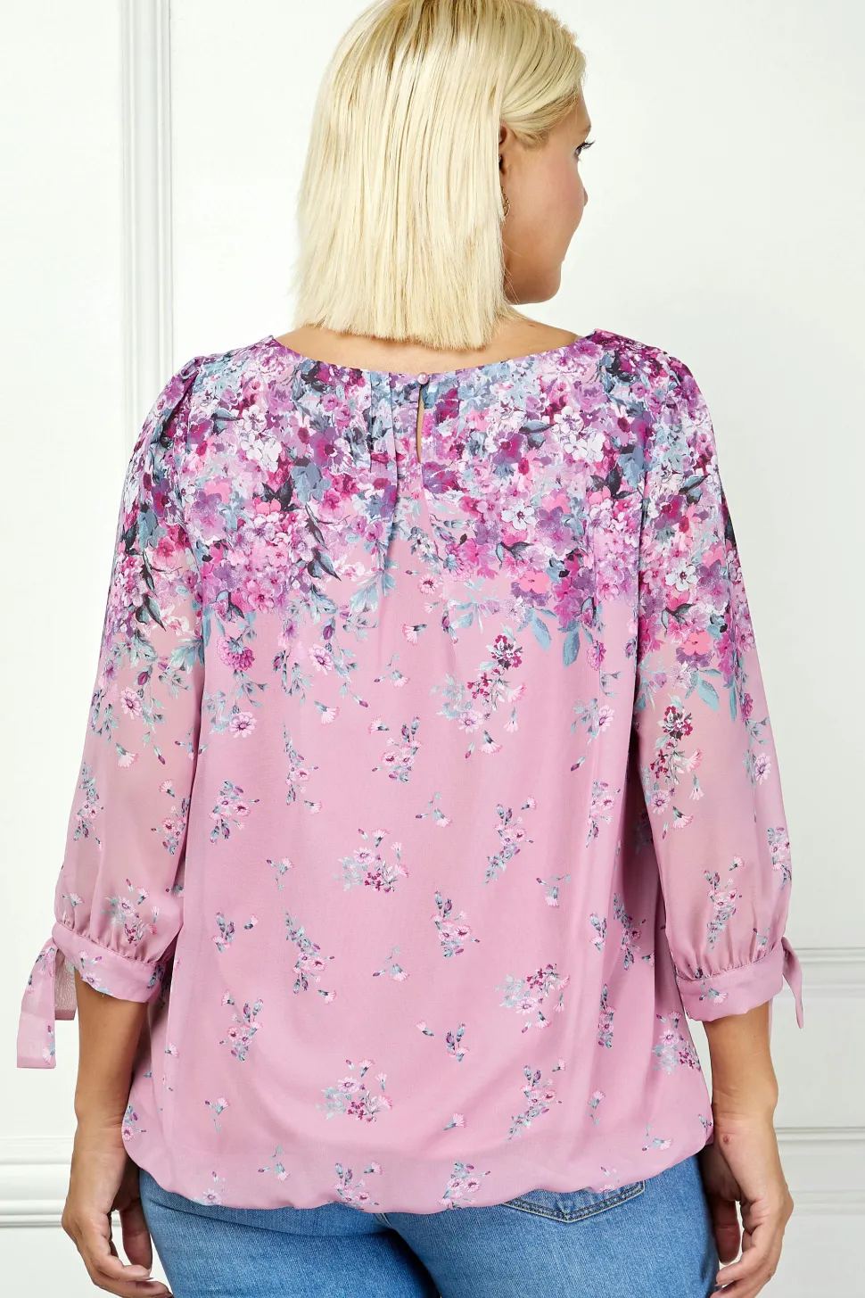 3/4 Tie Sleeve Pleat Neck Bubble Blouse in Pink - Plus
