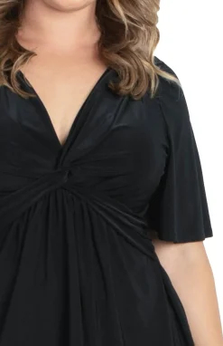 Abby Twist Front Top - Plus