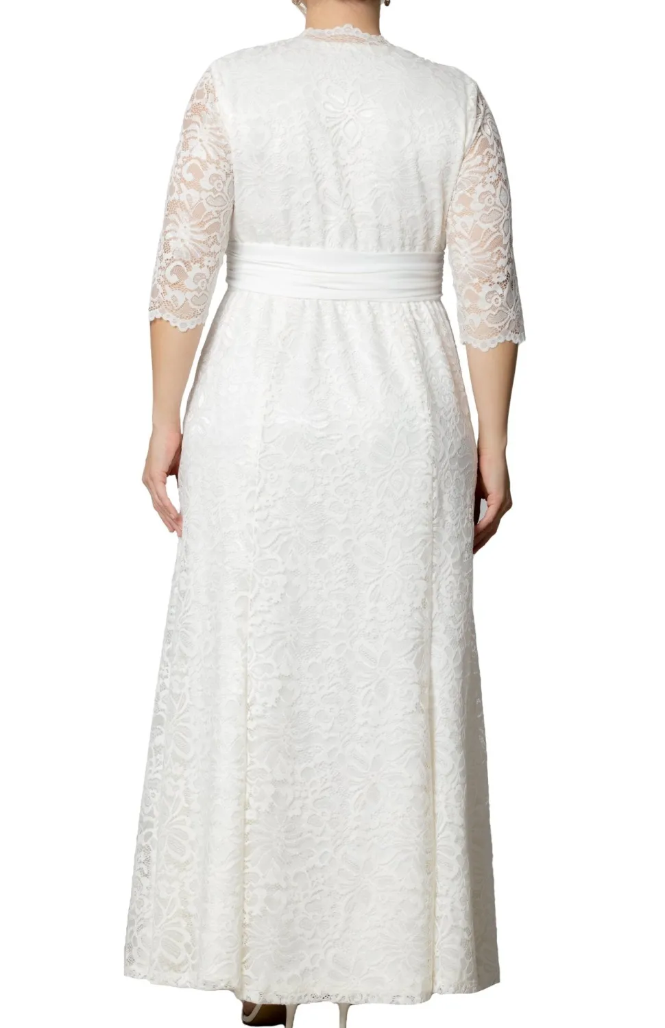 Amour Lace Wedding Gown - Plus
