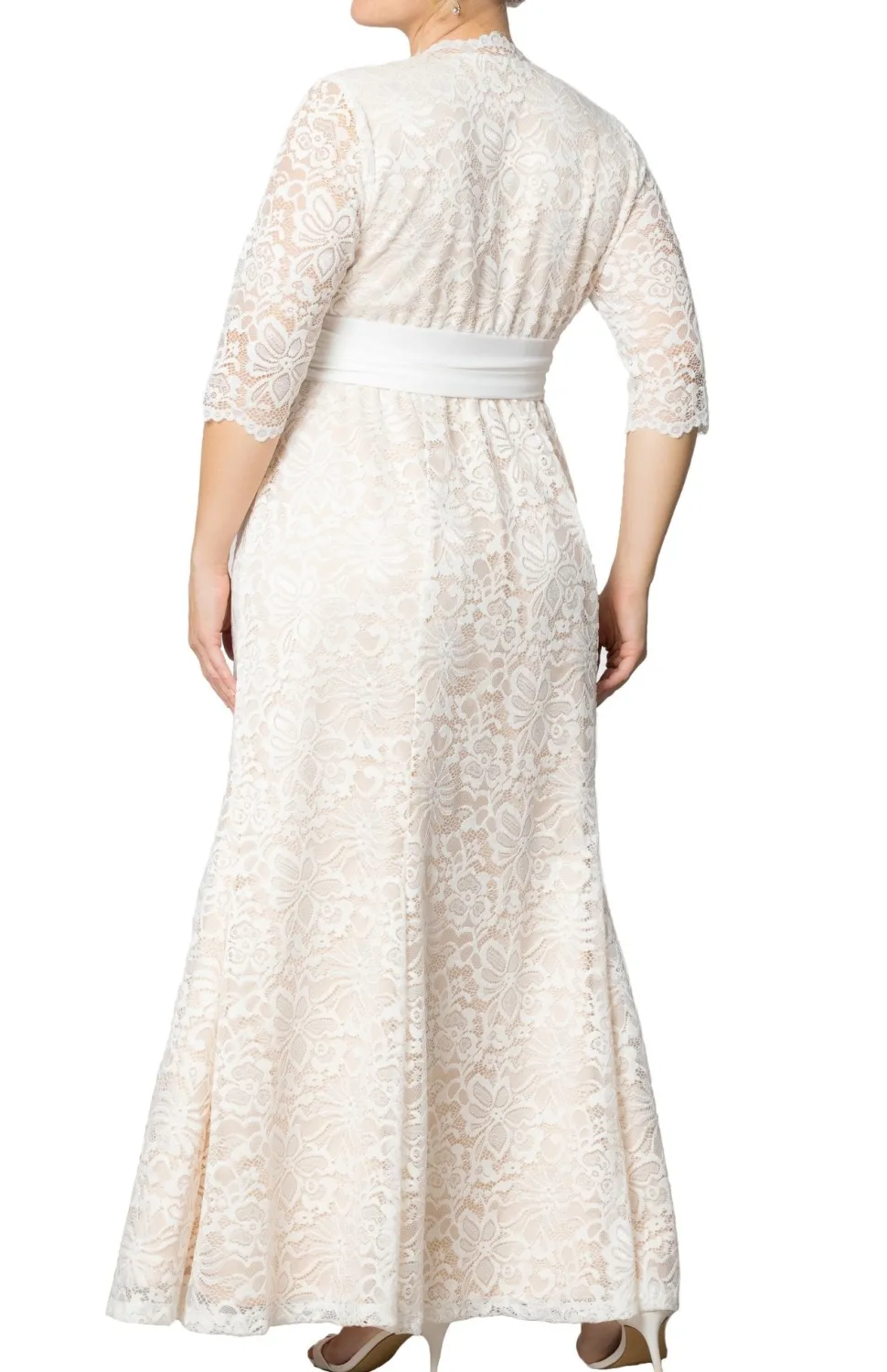 Amour Lace Wedding Gown - Plus