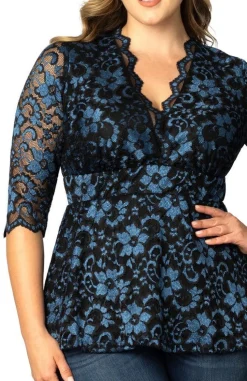 Luxe Lace Top - Plus