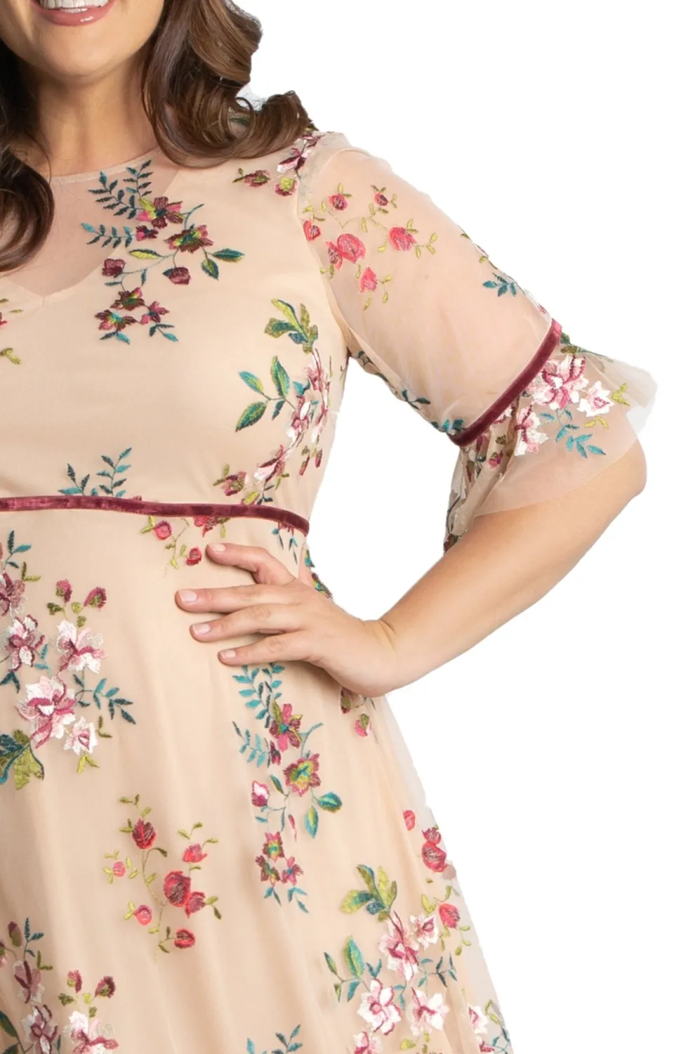 Wildflower Embroidered Dress - Plus
